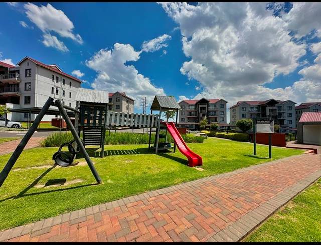 1 BEDROOM APARTMENT FOR SALE IN MODDERFONTEIN